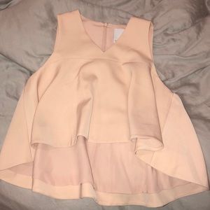 Light pink/nude high-low top